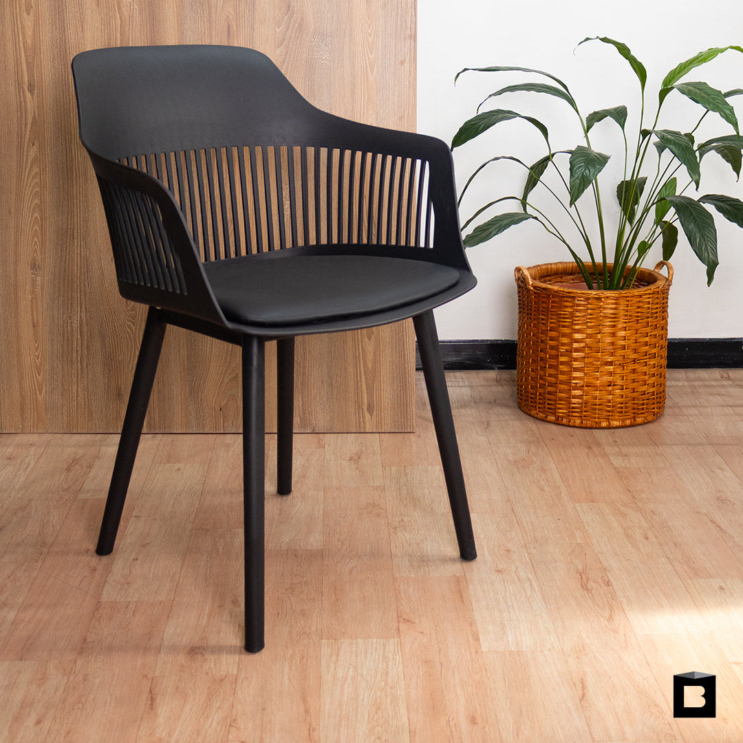 SILLA MENA NEGRA BOXBIT