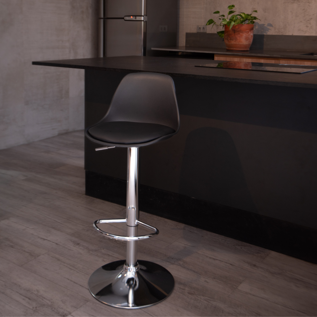 SILLA JULY BAR NEGRA BOXBIT