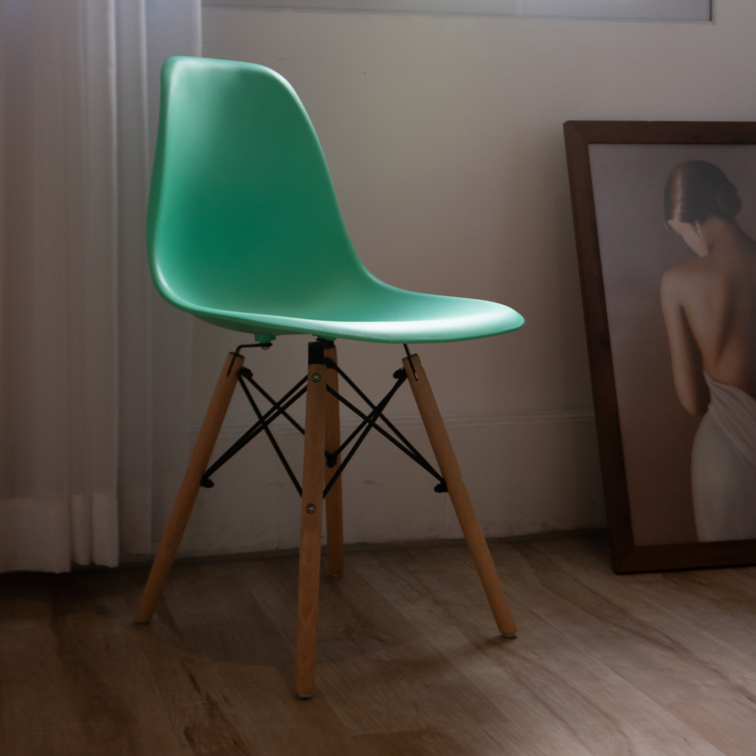 SET X 6 SILLAS DKR TIPO EAMES VERDE MENTA BOXBIT