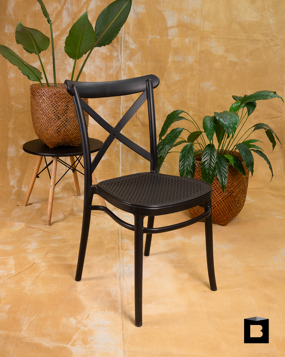 SILLA DKR BOTONES TIPO EAMES BLANCA BOXBIT